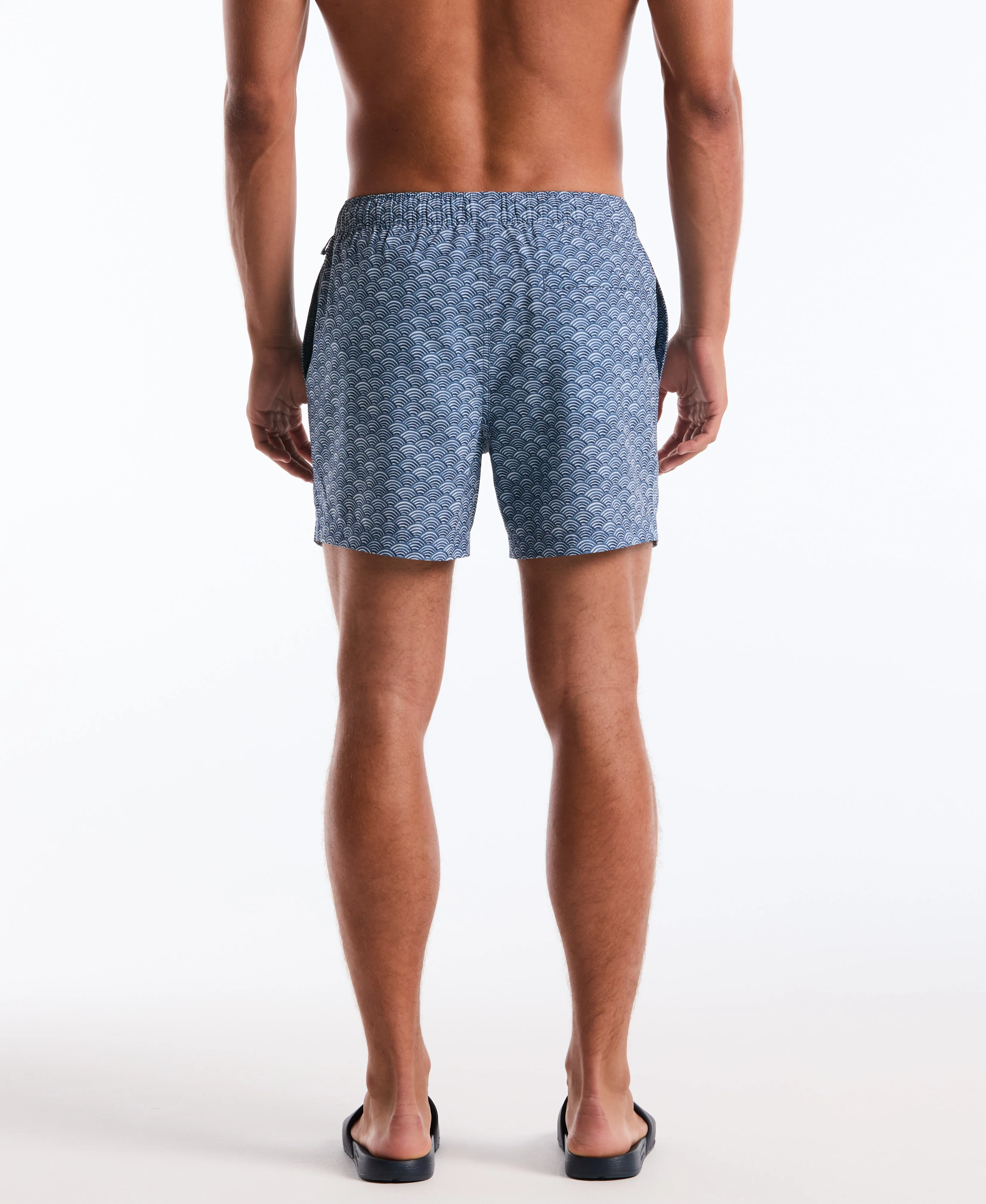 5" Waves Print Swim Short - Image 6