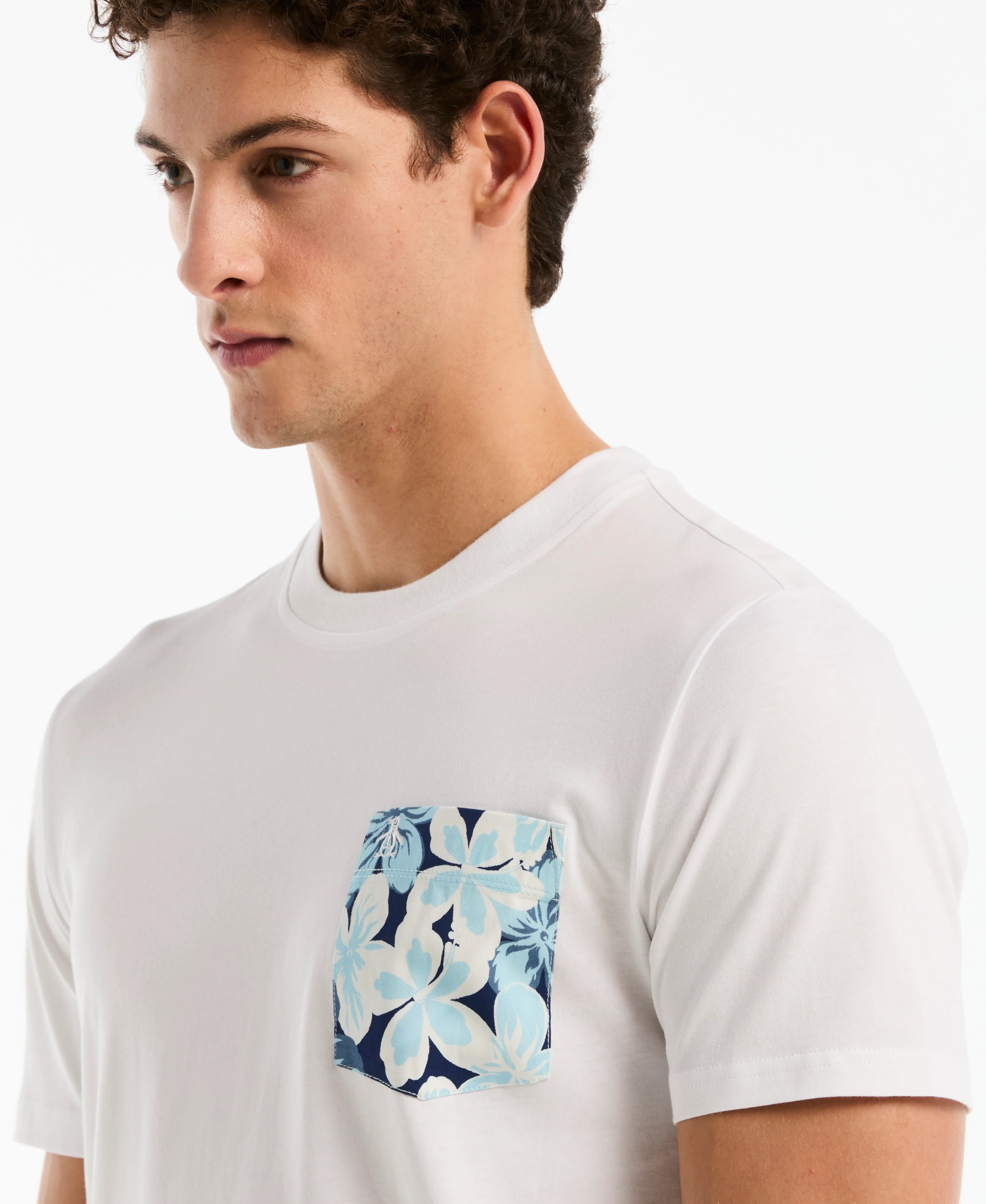 Dot Leaves Pocket Tee - Image 3
