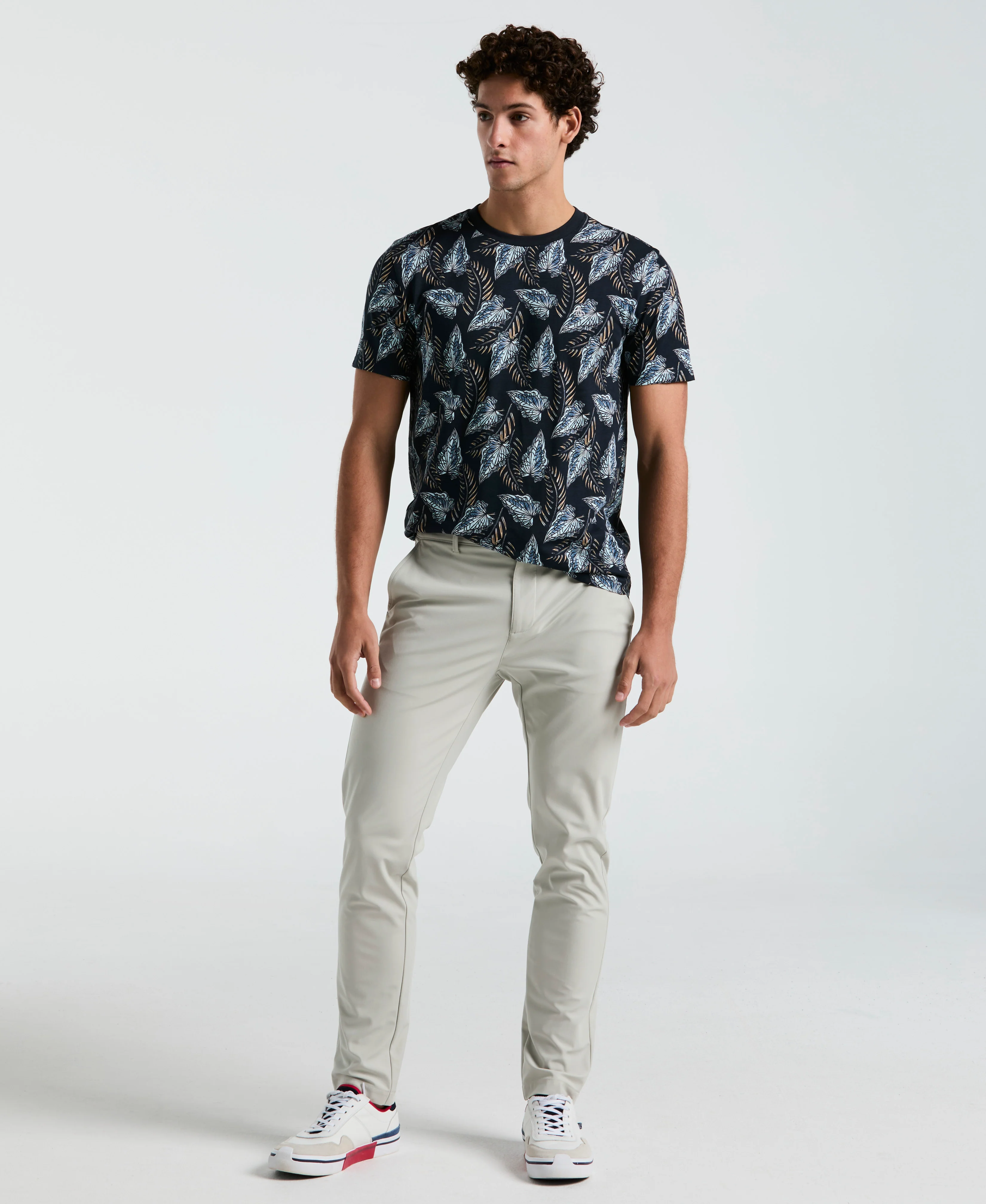 All-Over Leaves Print Jersey Tee - Image 4